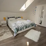Center Lucia -split Center- Apartman