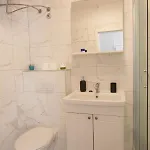 Center Lucia -split Center- Apartman *