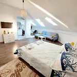 Апартаменты Center Lucia -split Center- *