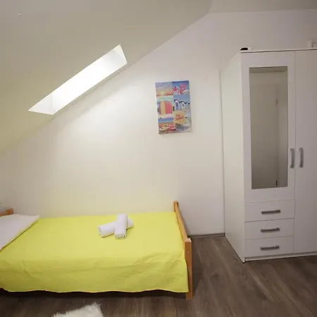 Lejlighed Center Lucia -split Center- *